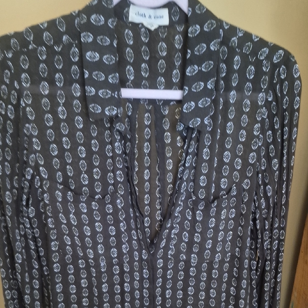 Cloth & Stone Black and White Geometric Blouse